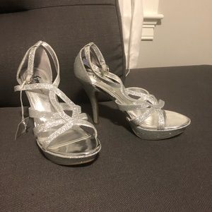 Brand new silver party heels